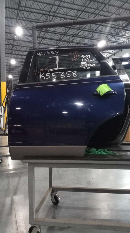 2010 Hyundai Veracruz Blue Left Door, Used, 206K Miles, OEM Part 595983