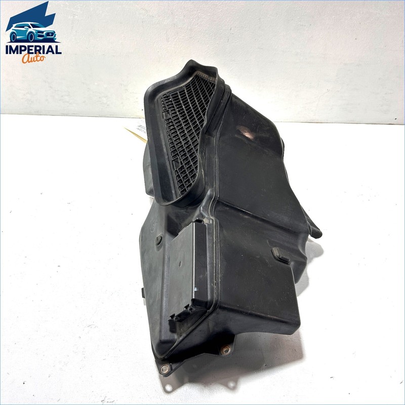 2007-2010 MERCEDES S550 CL550 W221 ENGINE AIR INTAKE FILTER BOX DUCT PIPE OEM