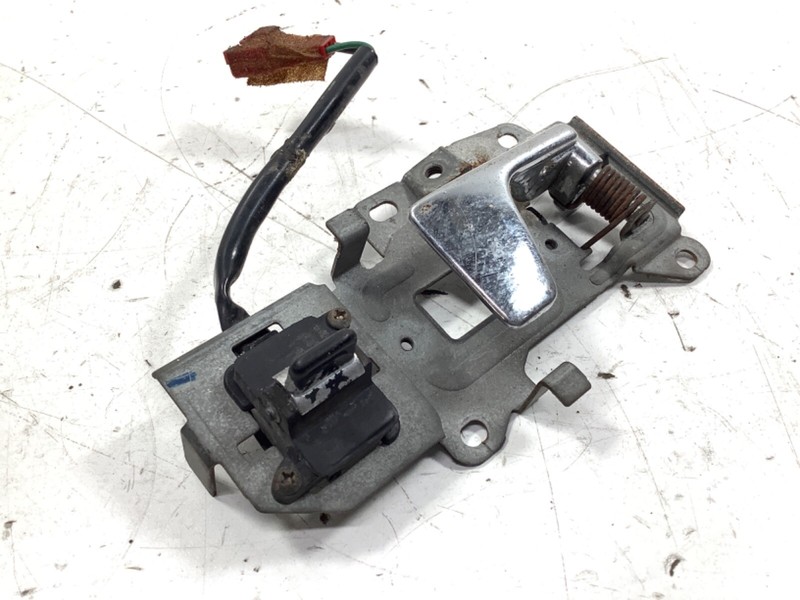 88-90 Acura Legend 4D Left Front Inside Door Handle Assembly 72660-SD4-003 OEM