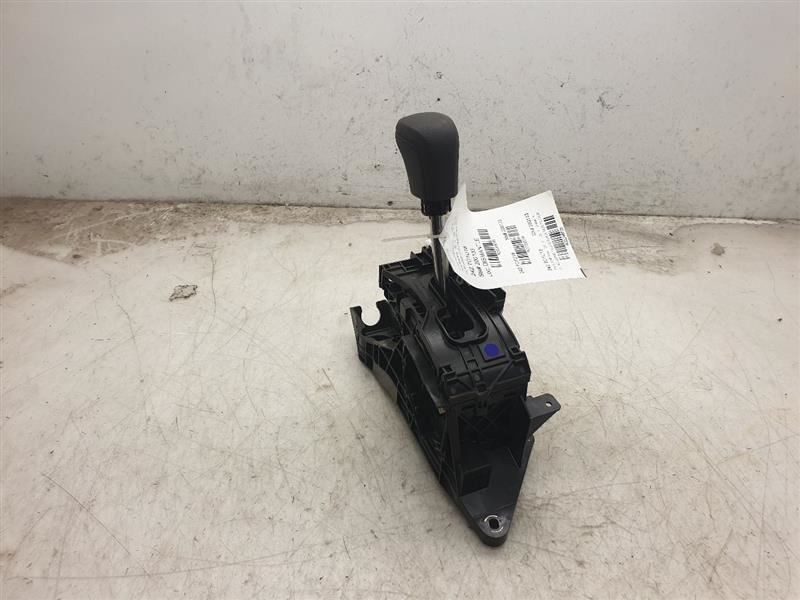 18-19 TOYOTA CAMRY LE FWD AT AUTOMATIC TRANSMISSION SHIFTER