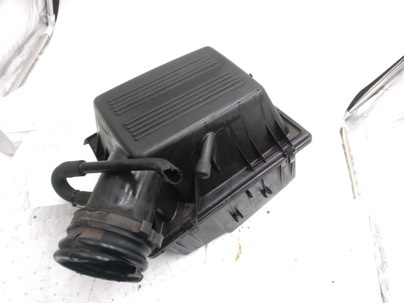 1997 Jeep Grand Cherokee Air Cleaner Assembly OEM Silver 4.0L 93K Miles