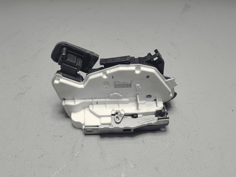 2018-25 Volkswagen Atlas Front Passenger Side Door Lock Latch Actuator Motor OEM