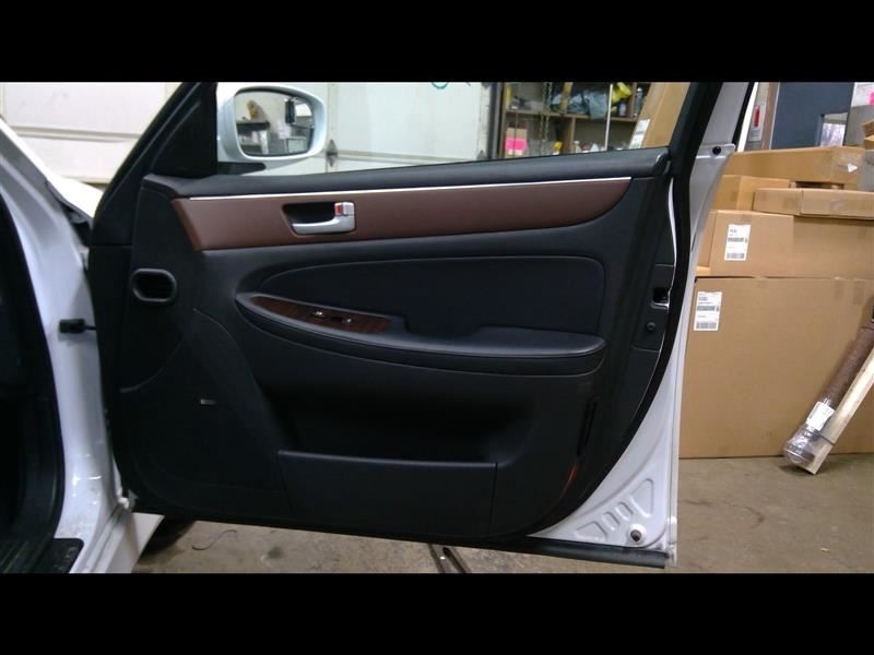 2013 GENESIS Passenger Right Front Door Trim Panel 1311358