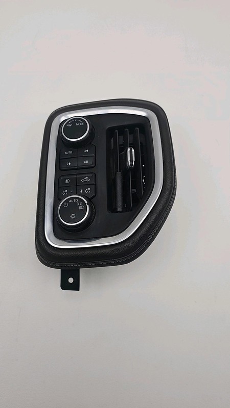 19-22 Chevrolet Silverado 1500 Crew Left Dash Headlight Switch Panel 84526540