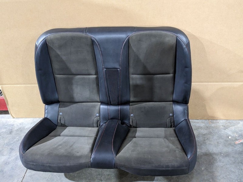 12-15 CHEVROLET CAMARO ZL1 REAR SEAT SET COMPLETE UPPER & LOWER CUSHION OEM