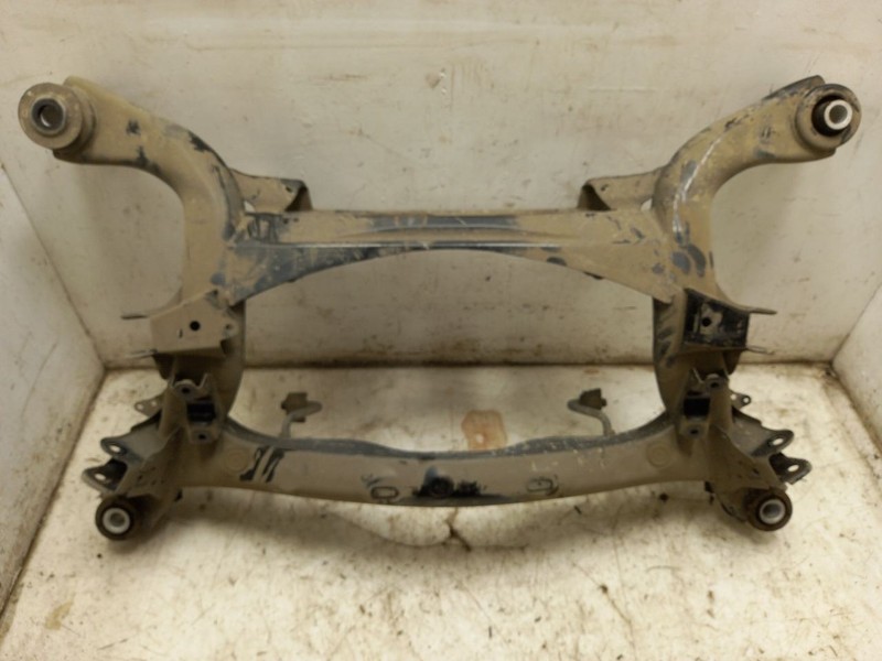 16 17 LEXUS IS200T F-SPORT REAR CROSSMEMBER SUBFRAME K-FRAME