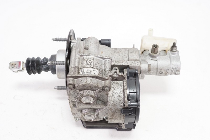 HONDA CR-V Power Brake Booster Master Cylinder OEM 2016 - 2019