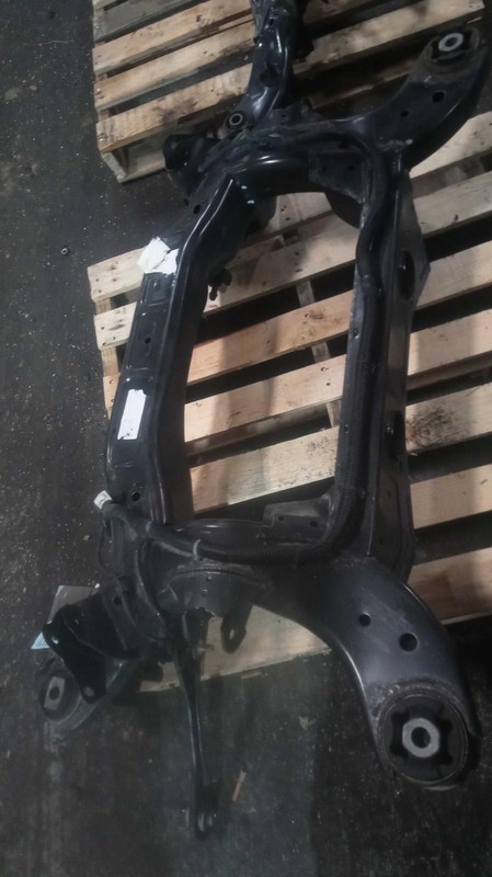 2019 Buick Enclave Frame Crossmember OEM Grey 84350796 91K Miles FWD
