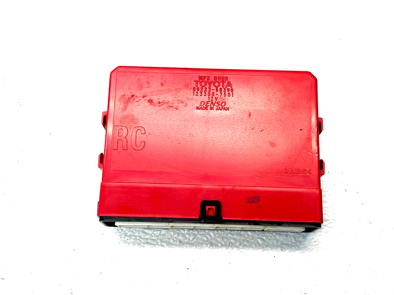 13-17 LEXUS LS460 FRONT RIGHT DOOR MULTIPLEX WORK CONTROL MODULE OEM A0.46