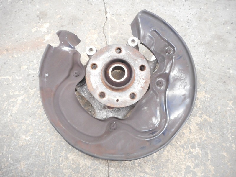 11-18 Audi A8 Rear Driver Left Spindle Knuckle Hub OEM