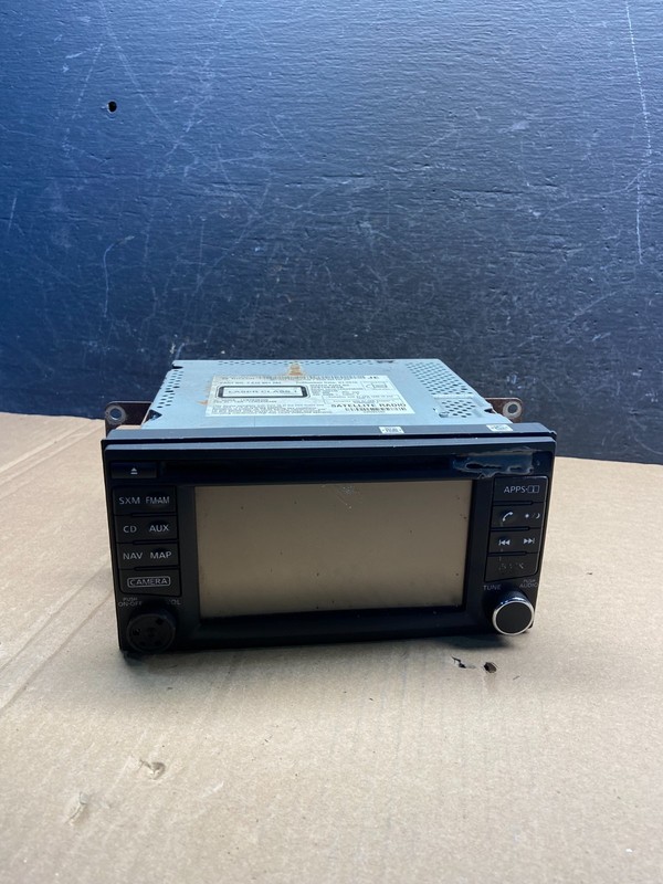 2015 to 2016 Nissan Sentra Versa Radio CD Player AM/FM 259159JE0B OEM ae7512 DG