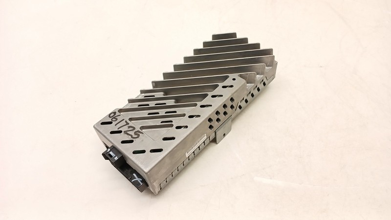 12-19 BMW F10 535i 640i 740i M5 RADIO TOP HI-FI AUDIO AMPLIFIER UNIT OEM 061725