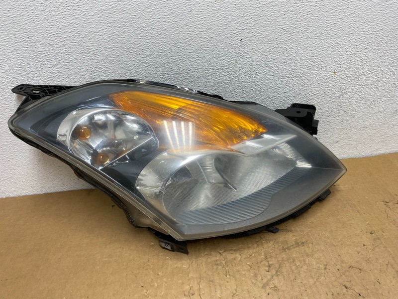 Sedan 2007 to 2009 Nissan Altima Right Passenger Halogen Headlight Oem AD1359 DW