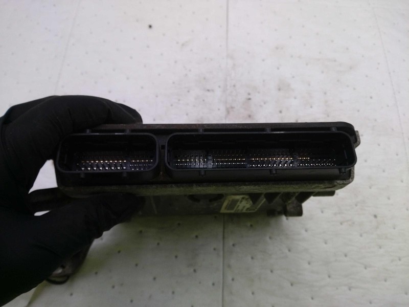 2017 Toyota Corolla Engine Control Module ECM OEM 896610ZQ90 185K Miles