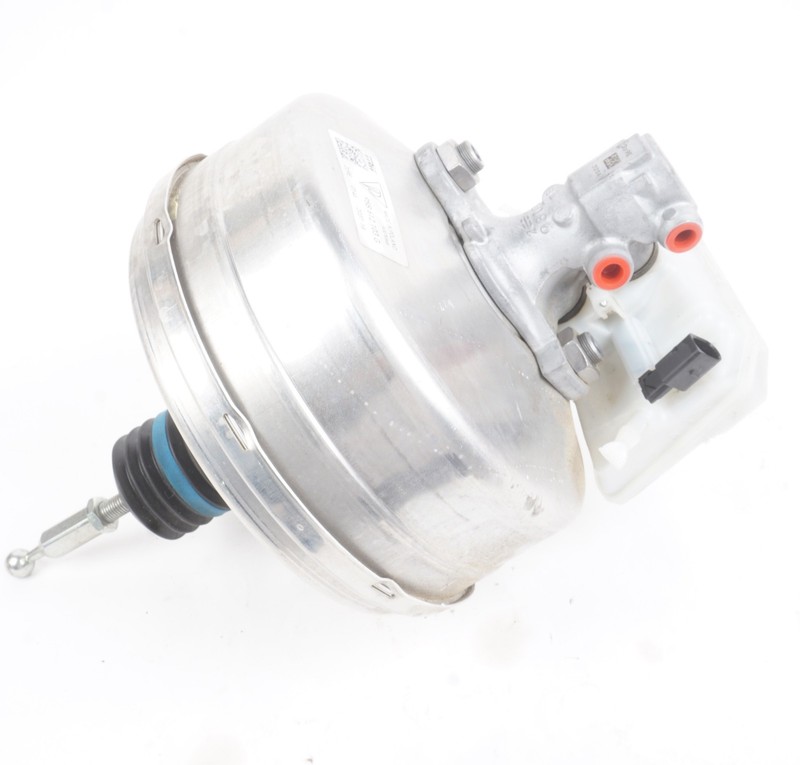 2015 - 2018 Porsche Macan Power Brake Booster Master Cylinder Reservoir OEM