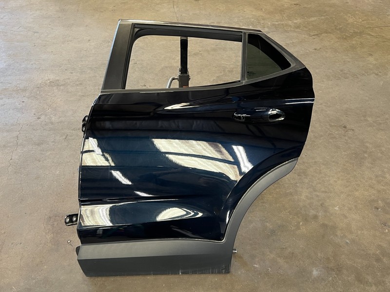 ⭐2020-2023 BUICK ENCORE GX REAR LEFT SIDE DOOR PANEL COVER SHELL OEM LOT2659
