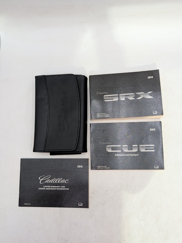 2015 Cadillac SRX Owners Manual Navigation System With Case Included