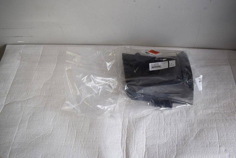 2008-2010 PORSCHE CAYANNE FRONT BUMPER AIR DUCT LEFT 95557533310 OEM