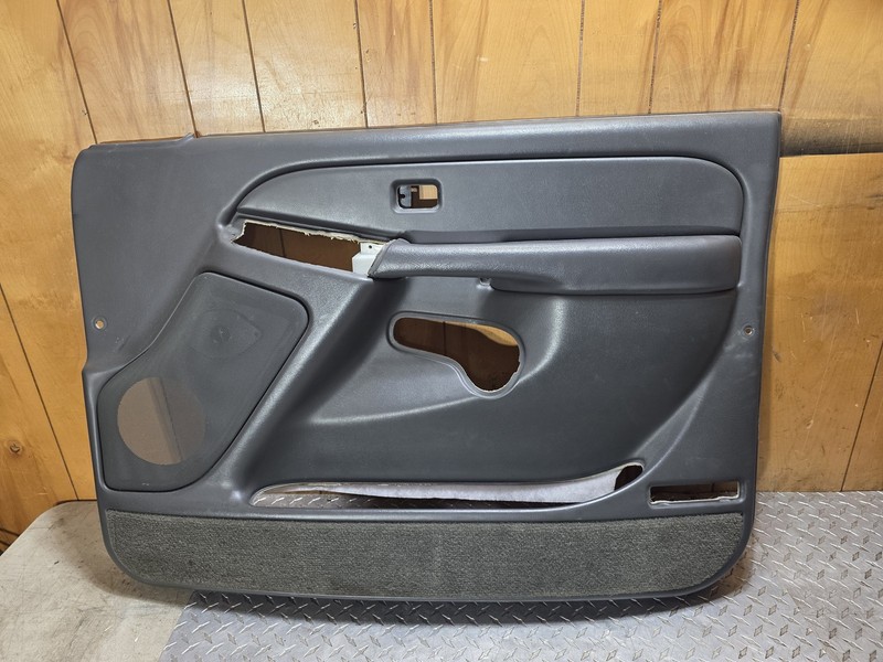 2004 2005 Chevrolet Silverado Front Passenger Right Door Panel Pewter Clean Oem