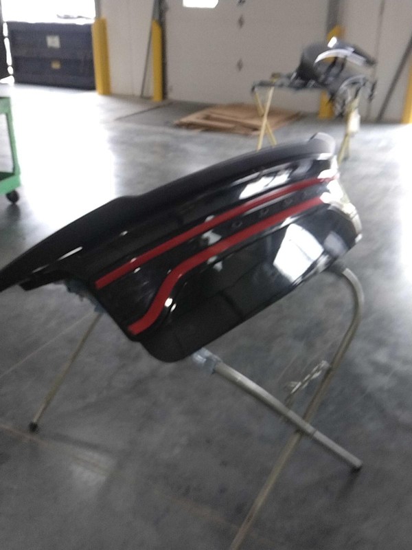2016 Dodge Charger Black Deck Lid OEM 5NH39TZZAC 106K Mileage
