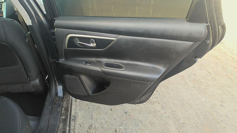 Rear Door Trim Panel NISSAN ALTIMA Right 17 18 16 15 14 13
