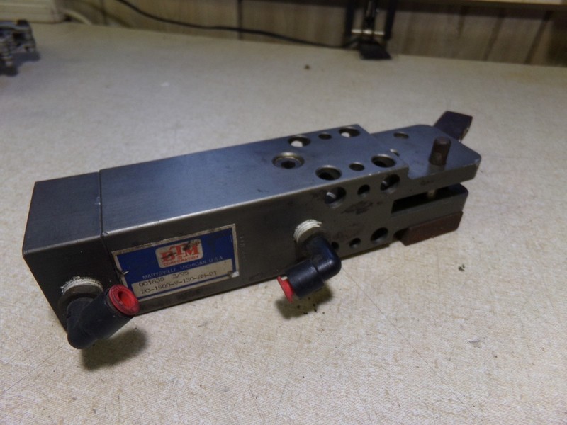 BTM 001635 3/95 PC-1500-V-130-Bm-P1 Cylinder Assembly *FREE SHIPPING*