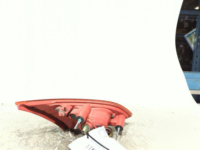 2009-2010 Nissan Murano Right Tail Light Assembly Black OEM 425593 Used