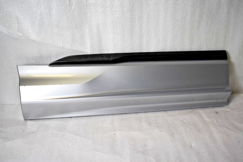 AUDI Q7 SQ7 DOOR MOLDING RIGHT DRIVER REAR 2020 2021 2022 2023 4M0583970N OEM