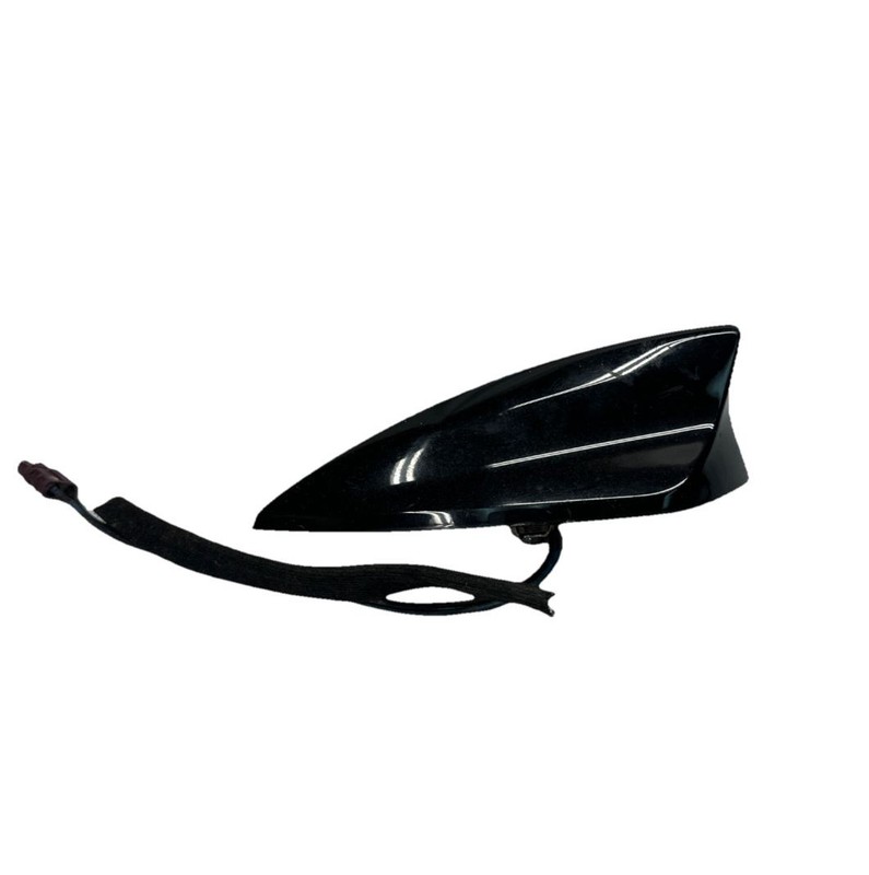 Chevrolet Traverse radio antenna fm 2018 2019 roof shark fin assy OEM 23507431