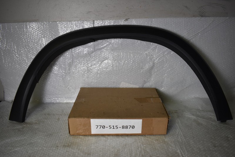 2023 MERCEDES BENZ GLS450 FENDER FLARE RIGHT REAR A1678856404 2020 2021 2022 OEM