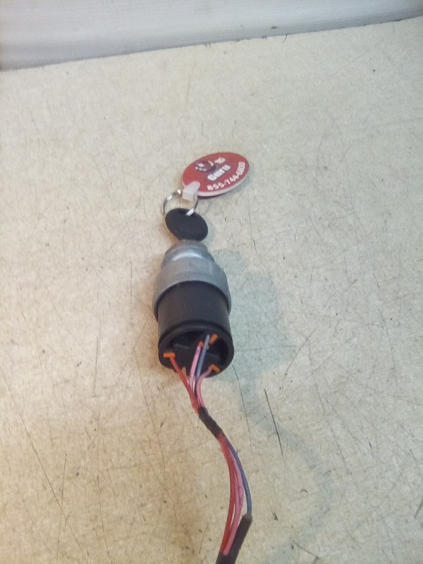 2015 International Prostar 3545580C2 Ignition Switch W/ Key