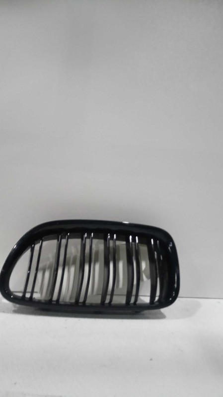 2011 BMW 535i Grille OEM Used Part 376547 - 125k Miles, Fast Shipping