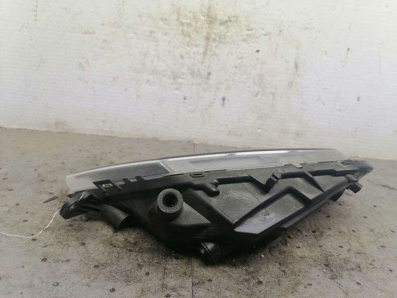 Driver Corner/Park Light Bumper Mounted Fits 16-25 VOLVO XC90 1730796