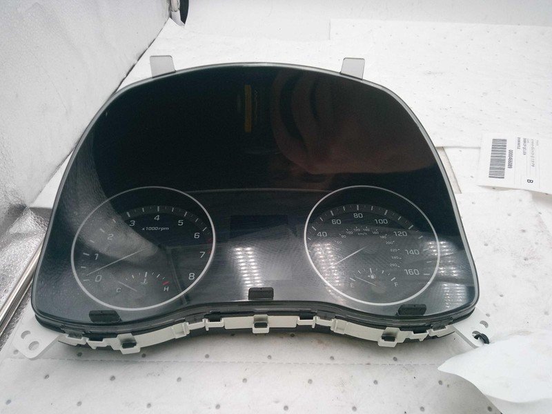 Used Speedometer Gauge fits: 2017 Hyundai Elantra cluster US market MPH Sedan 2.
