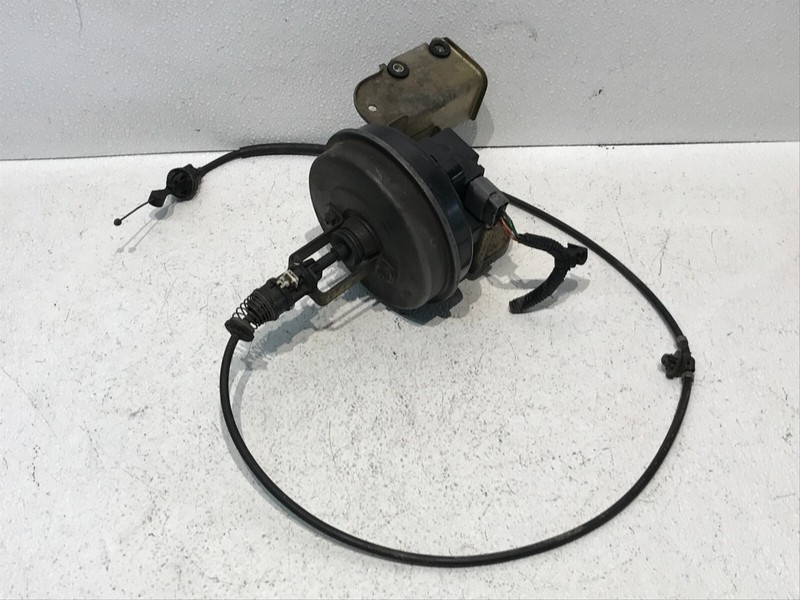 01-02 MAZDA MPV BRAKE BOOSTER OEM W/ MASTER CYLINDER OEM