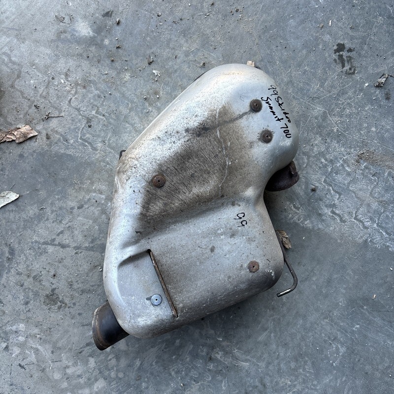 1999 SKI-DOO SUMMIT 700 Snowmobile exhaust muffler, silencer good