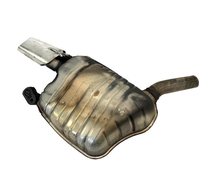 2012-2015 MERCEDES-BENZ C250 RIGHT SIDE EXHAUST MUFFLER A2044912101 OEM