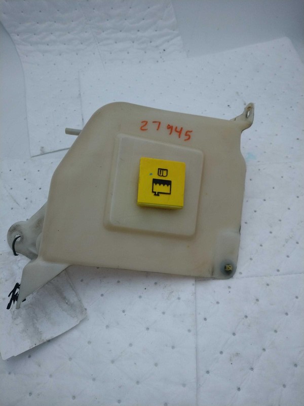 Used Engine Coolant Reservoir fits: 2010 Jeep Grand cherokee 3.7 Grade B