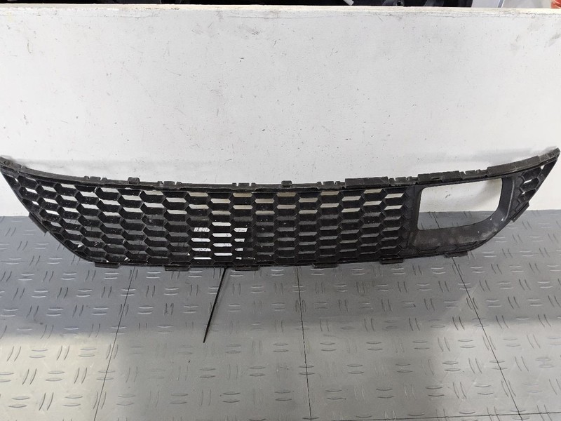 2015-2018 Nissan Murano Lower Grille fits w/Adaptive Cruise Control