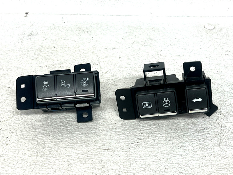 ⭐2014-2019 INFINITI Q70L Q70 FRONT LEFT DASH TRACTION CONTROL SWITCH OEM LOT2673