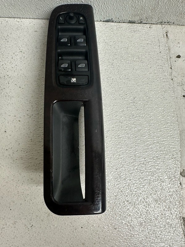 2005-2006 Volvo S40 Left Front Driver Power Window Door Mirror Lock Switch Oem