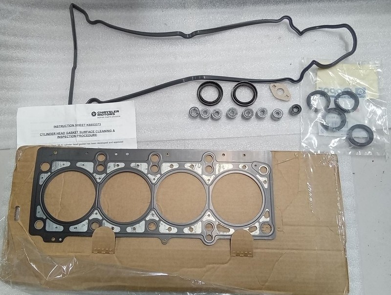 1995-1999 Dodge Plymouth Neon 2.0L 4 Cyl Upper Engine Head Gasket Set 05014134AD