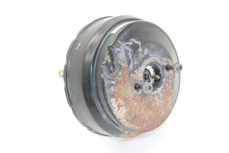 93-96 Nissan Pickup D21 Power Brake Booster