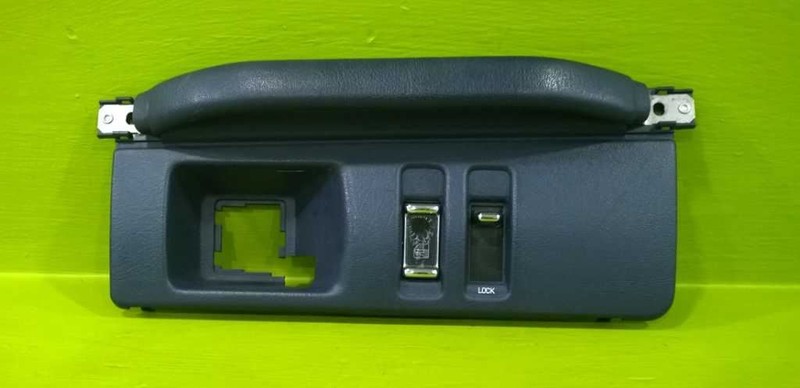 94 95 96 DEVILLE PASSENGER RIGHT REAR DOOR PULL POWER LOCK SWITCH OEM 3586-11