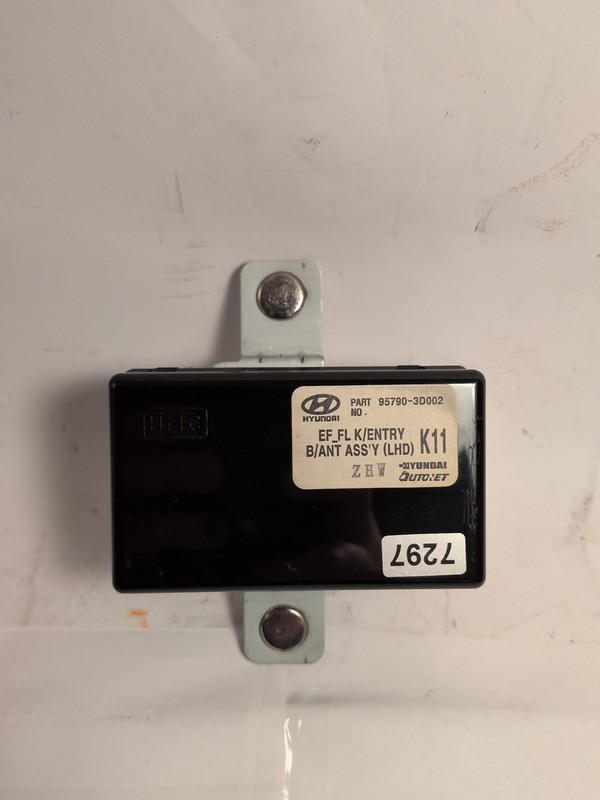 2002-2005 HYUNDAI SONATA INTERIOR CONTROL MODULE P/N 95790-3D002 GENUINE OEM