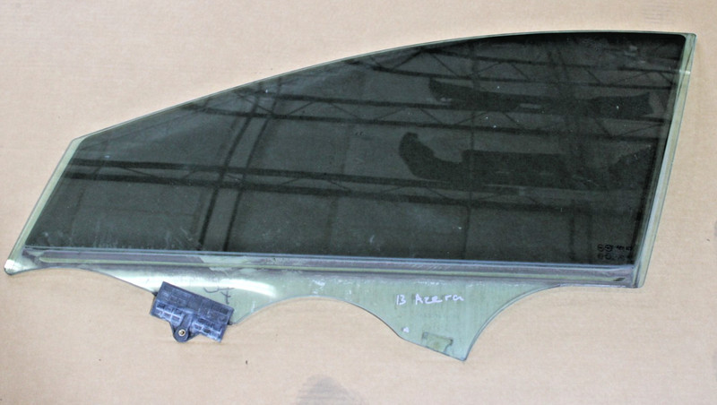 2012-2017 HYUNDAI AZERA Driver Left Front Door Glass Window LH OEM