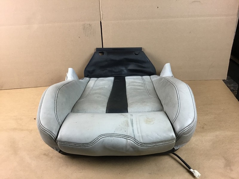 Bmw M5 F90 2018 Front Left Driver Lower Seat Cushion Pad 18 - 20 |:O