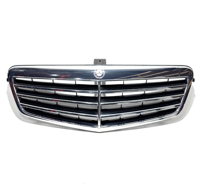 📌 2010-2013 MERCEDES E350 E550 FRONT RADIATOR GRILLE GRILL CHROME PANEL OEM