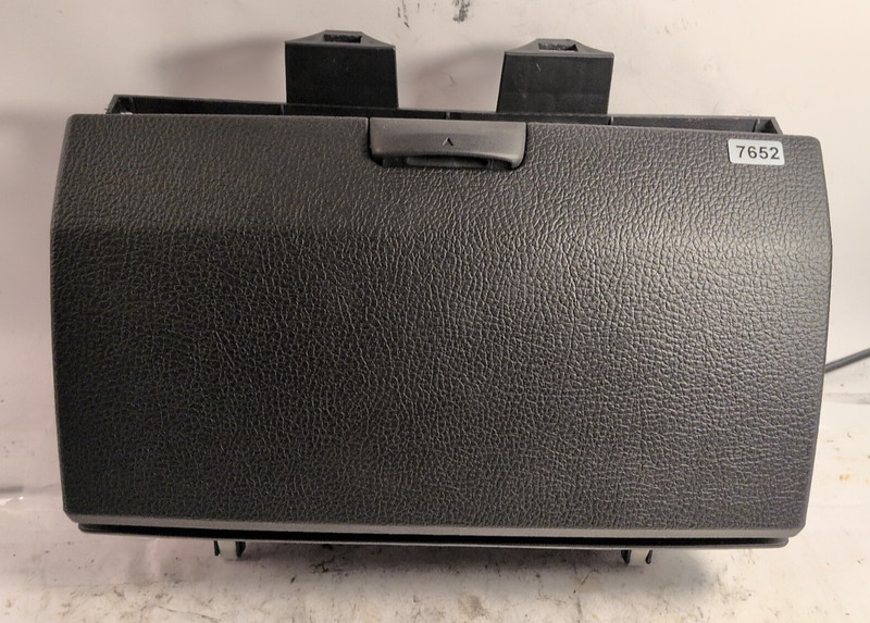 03-08 MAZDA 6 Upper Center Dash Cubby Storage Display Compartment Assembly Black