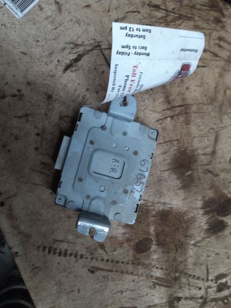 Conv/Invert/Charger 200W Converter Behind Glove Box Fits 12-13 SOUL 175093